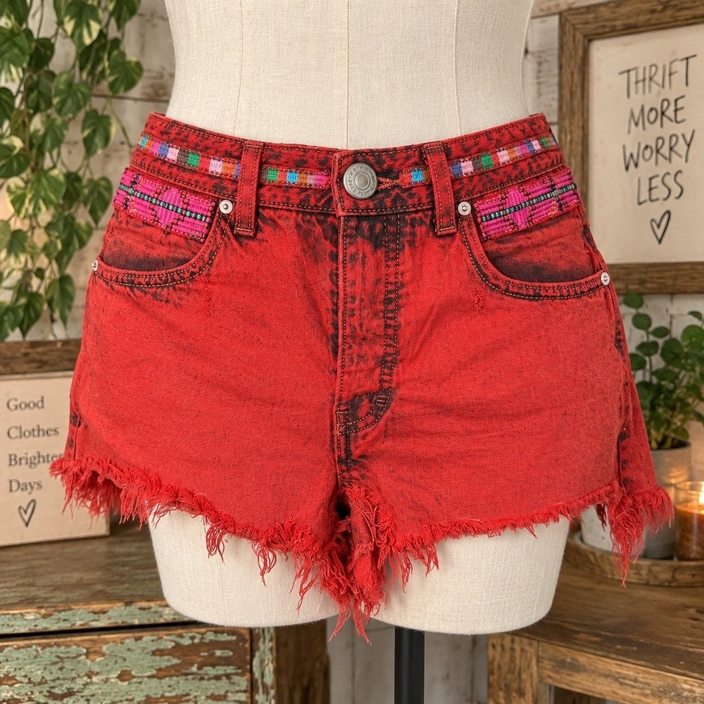 We The Free Free People Red Acid Wash Embroidered Cut Off Denim Shorts Size 27